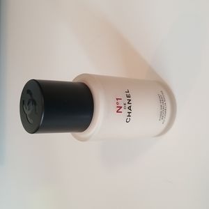 Chanel Camellia Foundation- BD01